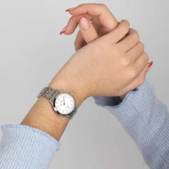 Festina Damen Armbanduhr Klassik F20468/1 Quarz Titan silber UF20468/1