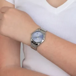 Festina Damen Armbanduhr Boyfriend F16790/B Quarz Edelstahl silber UF16790/B