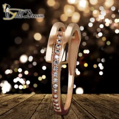 GoldDream Gold Ring Gr.54 Zirkonia weiß 333er Rosegold GDR526E54
