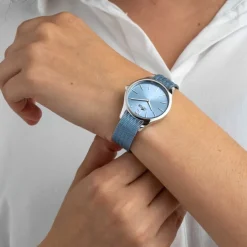 Lotus Damen Armbanduhr Bliss 18749/2 Analog Edelstahl hellblau UL18749/2