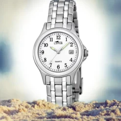 LOTUS Damenuhr klassisch Analog Quarz Uhr Edelstahl Armband silber UL15151/A