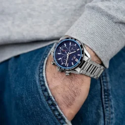 Lotus Herrenuhr Edelstahl silber Lotus Classic Armbanduhr UL18916/4