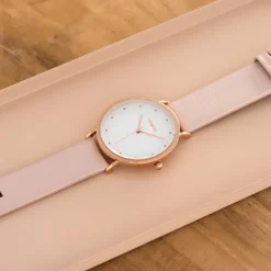 Oozoo Damen Armbanduhr Timepieces Analog Leder rosa UOC10417