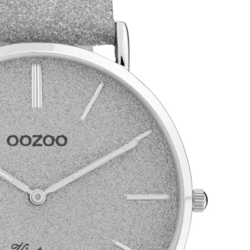 Oozoo Damen Armbanduhr Vintage Series Analog Leder silber UOC20160