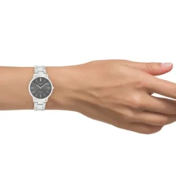 Oozoo Damen Armbanduhr Vintage Series Analog Metall silber UOC20042
