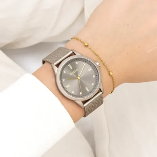 Oozoo Damen Armbanduhr Vintage Series Analog Metall taupe braun UOC11358