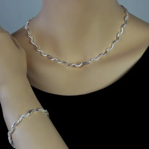 SilberDream Collier Kette Welle 925 Sterling Silber 44,5cm Halskette SDK448J