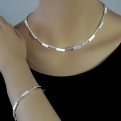 SilberDream Collier Square Zirkonia weiß 925er Silber 44,5cm Halskette SDK454W