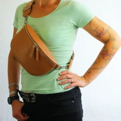 Toscanto Damen Gürteltasche Leder Tasche braun tan OTT807BC