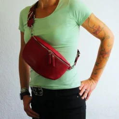 Toscanto Damen Gürteltasche Leder Tasche rot OTT807BR